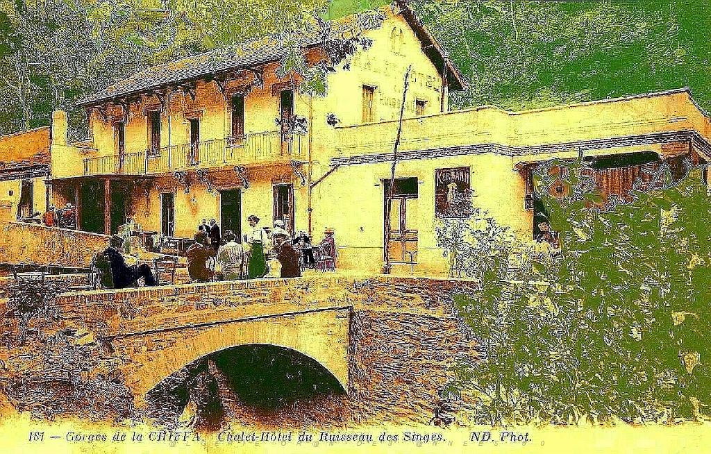 Gorges de la Chiffa- Hotel du ruisseau des singes.jpg